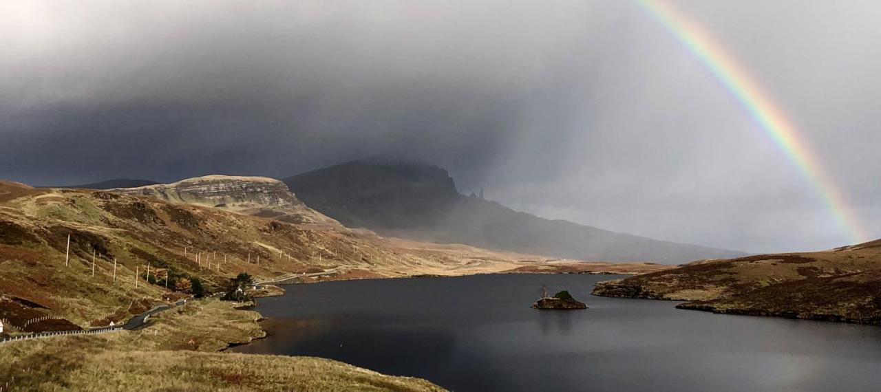 The Lodge In The Loch Portree Esterno foto